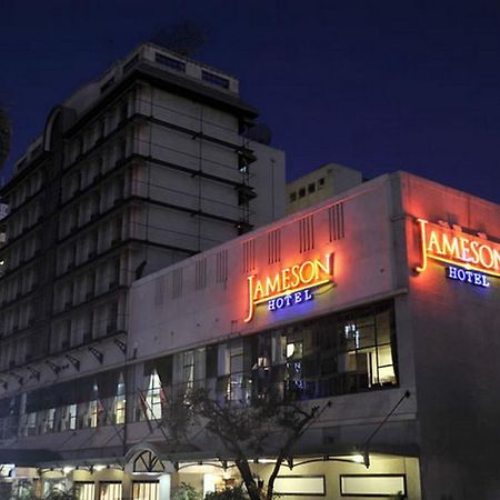 Cresta Jameson Hotel Harare Exteriör bild