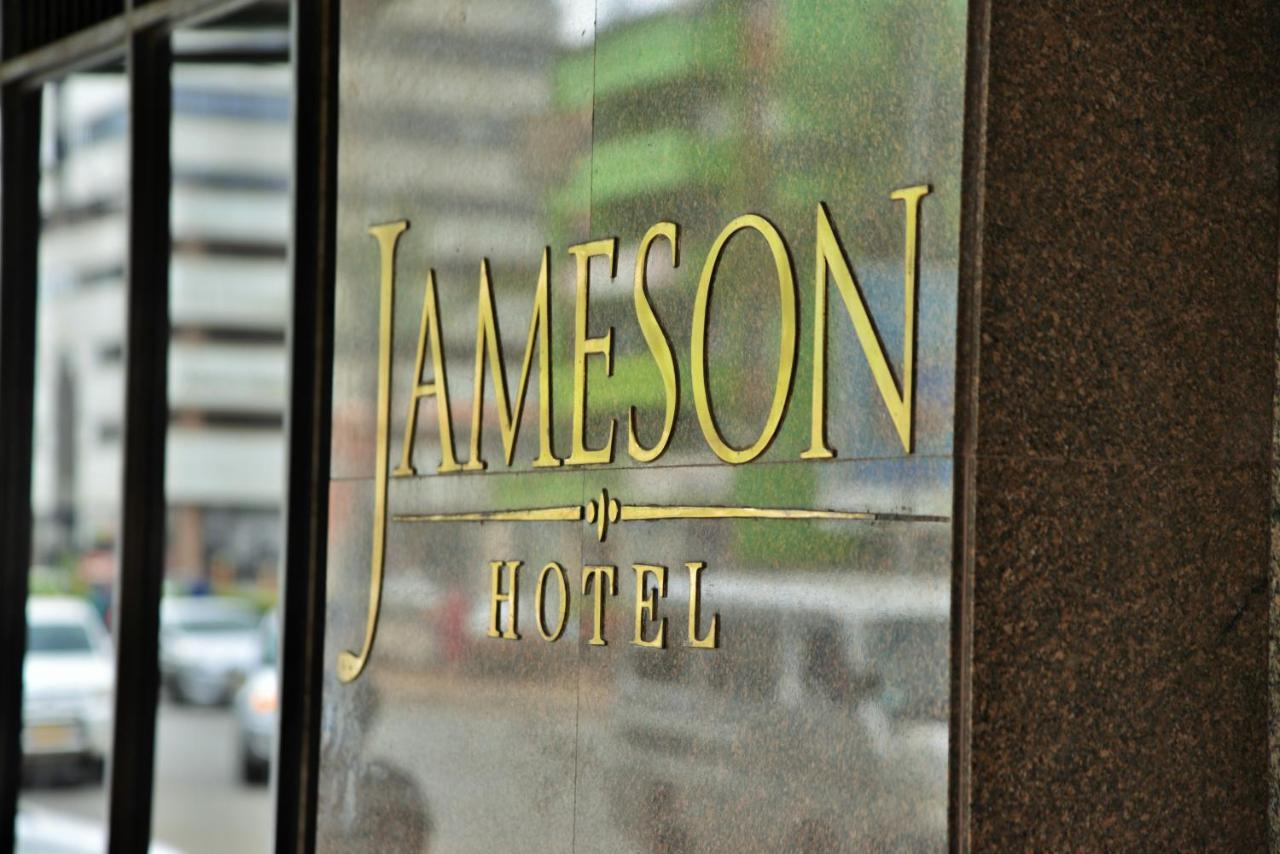 Cresta Jameson Hotel Harare Exteriör bild